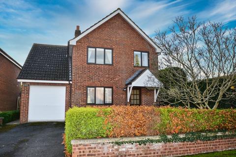 3 bedroom detached house for sale, Hamlen Close, Huntley, GL19