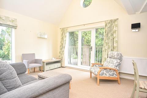 2 bedroom flat for sale, Walford Road, Ross-on-Wye, HR9