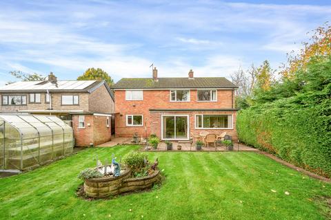 5 bedroom detached house for sale, Welby Gardens, Grantham, NG31