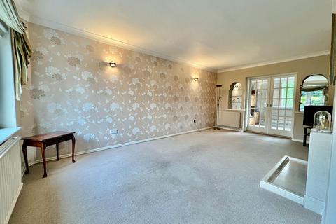 5 bedroom detached house for sale, Welby Gardens, Grantham, NG31