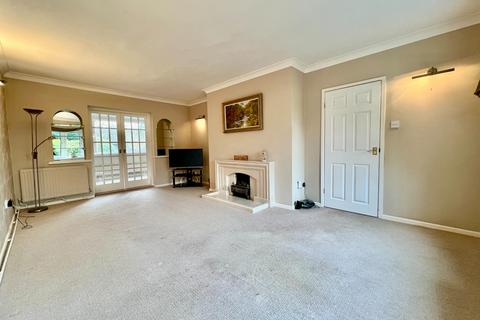 5 bedroom detached house for sale, Welby Gardens, Grantham, NG31