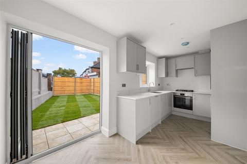 42 Bridge Road, Hounslow, TW3 1SG