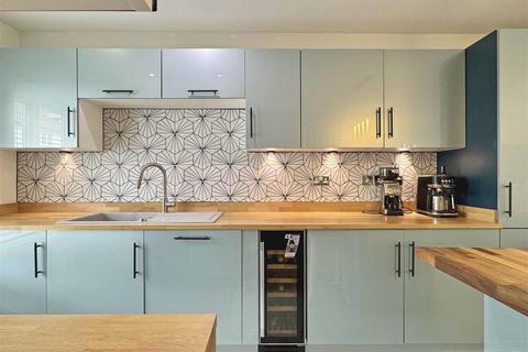 1 Foundry Way, Rayne, Braintree, CM77 6AE