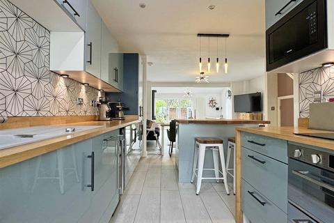 1 Foundry Way, Rayne, Braintree, CM77 6AE