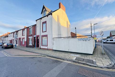 4 bedroom end of terrace house for sale, Burbank Street, Hartlepool