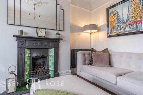 167 Blackburn Road, Heapey, Chorley, PR6 8EJ