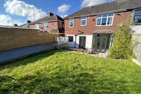 5 bedroom semi-detached house for sale, Broadway, Oldham OL9