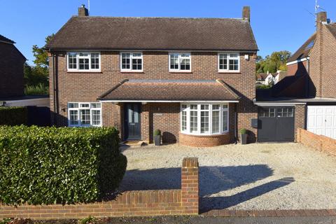Heatherbank Evelyn Way, Stoke D'abernon, Cobham, KT11 2SJ