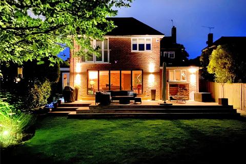 Heatherbank Evelyn Way, Stoke D'abernon, Cobham, KT11 2SJ