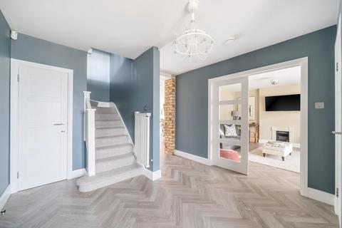 Heatherbank Evelyn Way, Stoke D'abernon, Cobham, KT11 2SJ