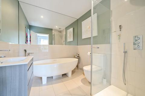 Heatherbank Evelyn Way, Stoke D'abernon, Cobham, KT11 2SJ