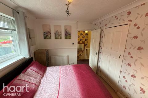 39 Brookside, St Dials, Cwmbran, NP44 4NB