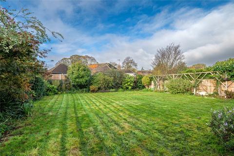 2 bedroom bungalow for sale, Thorpe Hall Avenue, Thorpe Bay, Essex, SS1