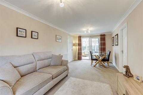 26 Ashgate Road, Hucknall, Nottingham, NG15 7UT