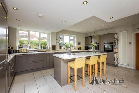 4 bedroom detached house for sale, Cliff Drive, Radcliffe-On-Trent, Nottingham