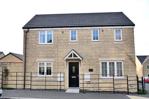 3 bedroom detached house for sale, Gregor Drive, Calne