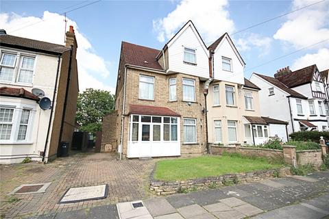 4 bedroom semi-detached house to rent, Osborne Road, Enfield, EN3