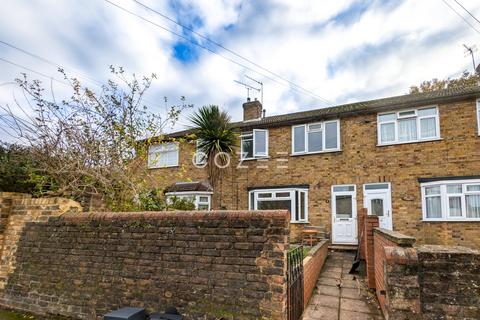 3 bedroom terraced house to rent, Robin Hood Lane, Sutton SM1