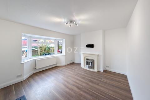 3 bedroom terraced house to rent, Robin Hood Lane, Sutton SM1