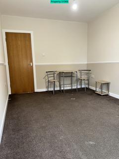 2 bedroom flat to rent, 203A Chorley Road, Swinton, Manchester, M27