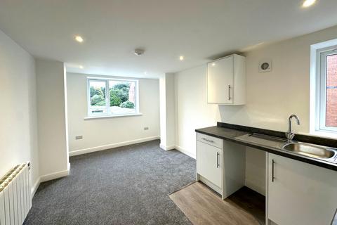 Studio to rent, Exeter Road, Exmouth EX8