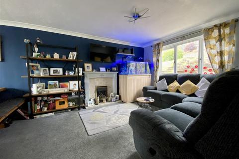 3 bedroom end of terrace house for sale, Billington Close, Plymouth PL6