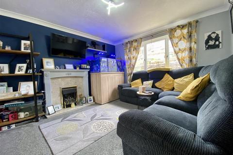 3 bedroom end of terrace house for sale, Billington Close, Plymouth PL6