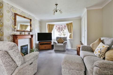 4 bedroom detached house for sale, Beverley Drive, Beverley, East Riding of Yorkshire, HU17 9GG