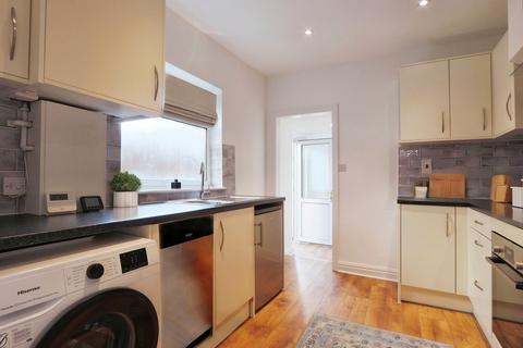 4 bedroom terraced house for sale, De Grey Street, Hull, HU5 2RY