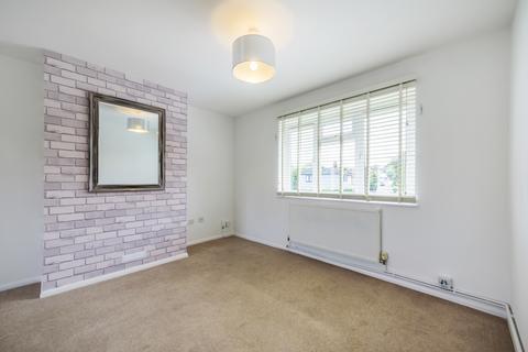 2 bedroom apartment to rent, Red Rose, Bracknell RG42