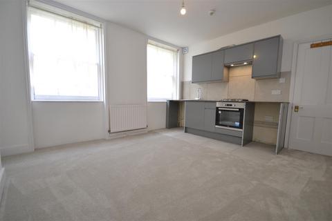 1 bedroom flat to rent, Brunswick Place, Hove