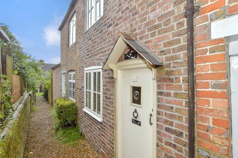 1 bedroom terraced house for sale, King Street, Arundel, West Sussex