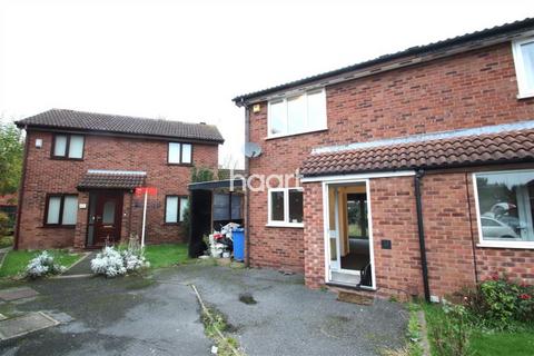 2 bedroom terraced house to rent, Hobkirk Drive