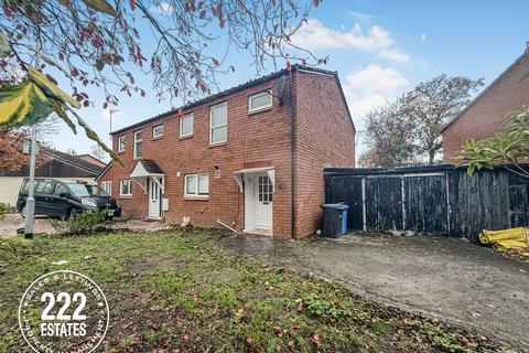 4 bedroom semi-detached house to rent, Cronulla Drive Great Sankey Warrington WA5 3HS