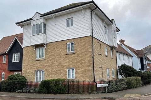 2 bedroom flat to rent, ROWHEDGE