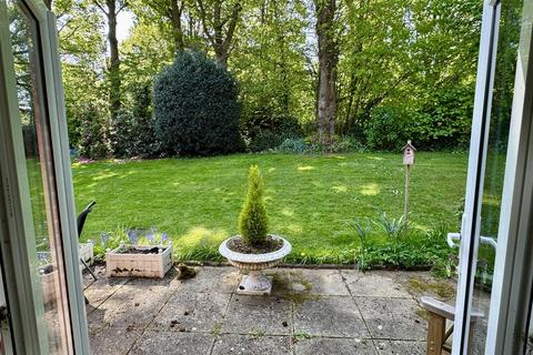 2 bedroom retirement property for sale, Milford
