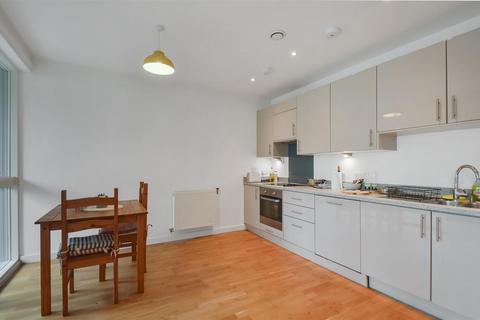 1 bedroom flat for sale, Lennard Road, Croydon