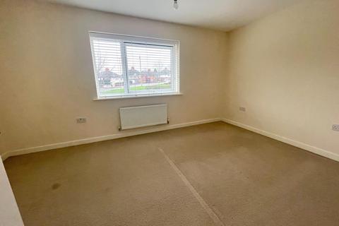 4 bedroom terraced house to rent, Turnstone Road, Walsall WS3