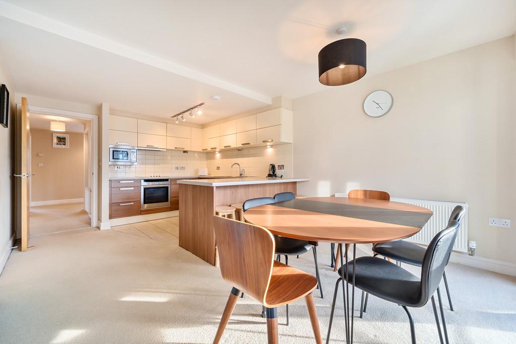 Open Plan Living Room &amp; Kitchen