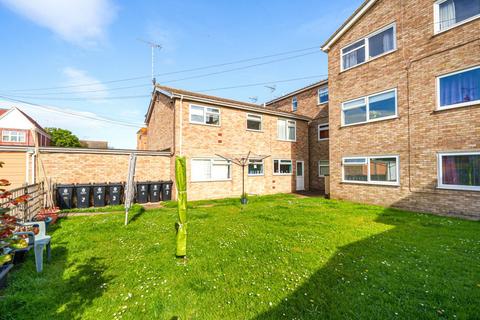 2 bedroom apartment for sale, Nelson Road, Clacton-on-Sea, Essex