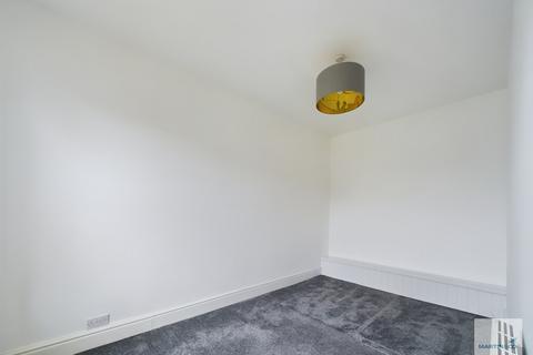 2 bedroom apartment to rent, Magdala Road, Mapperley Park