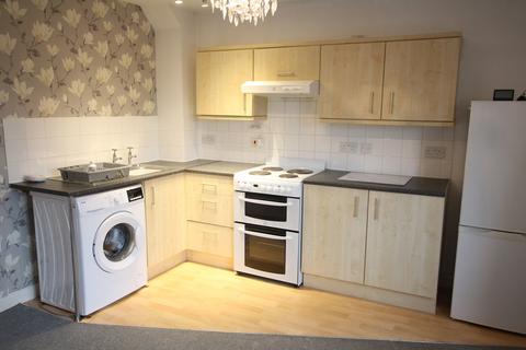 2 bedroom flat to rent, Winters Lane, Long Bennington , Newark