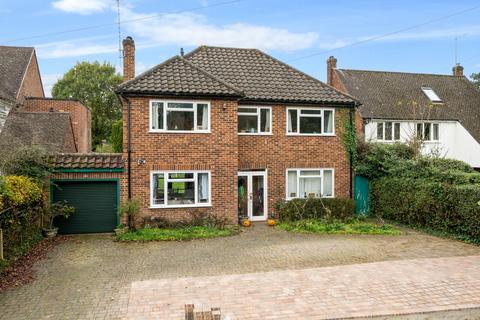 4 bedroom detached house for sale, The Oaks, West Byfleet, KT14