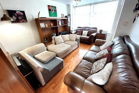 3 bedroom terraced house for sale, Stanhorne Avenue, Crumpsall, M8