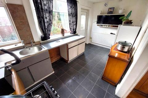 3 bedroom terraced house for sale, Stanhorne Avenue, Crumpsall, M8