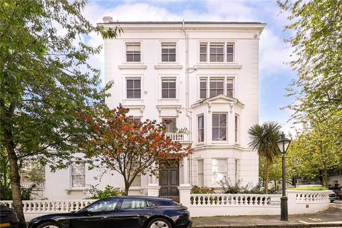 2 bedroom flat for sale, London, W8