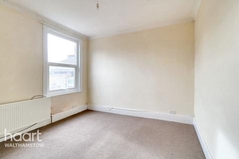 3 bedroom flat for sale, Second Avenue, London