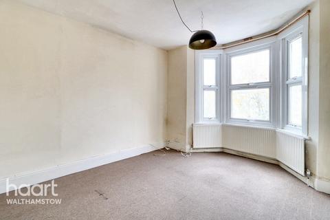 20b Second Avenue, London, E17 9QH
