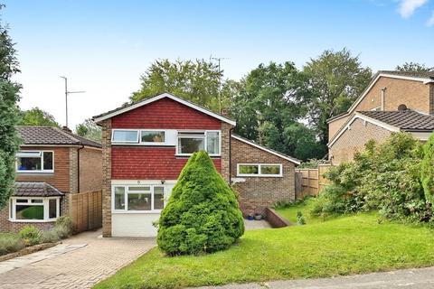 4 bedroom detached house for sale, Forestfield, Horsham