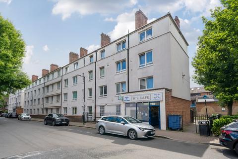 3 bedroom flat for sale, Neptune Street, London, SE16